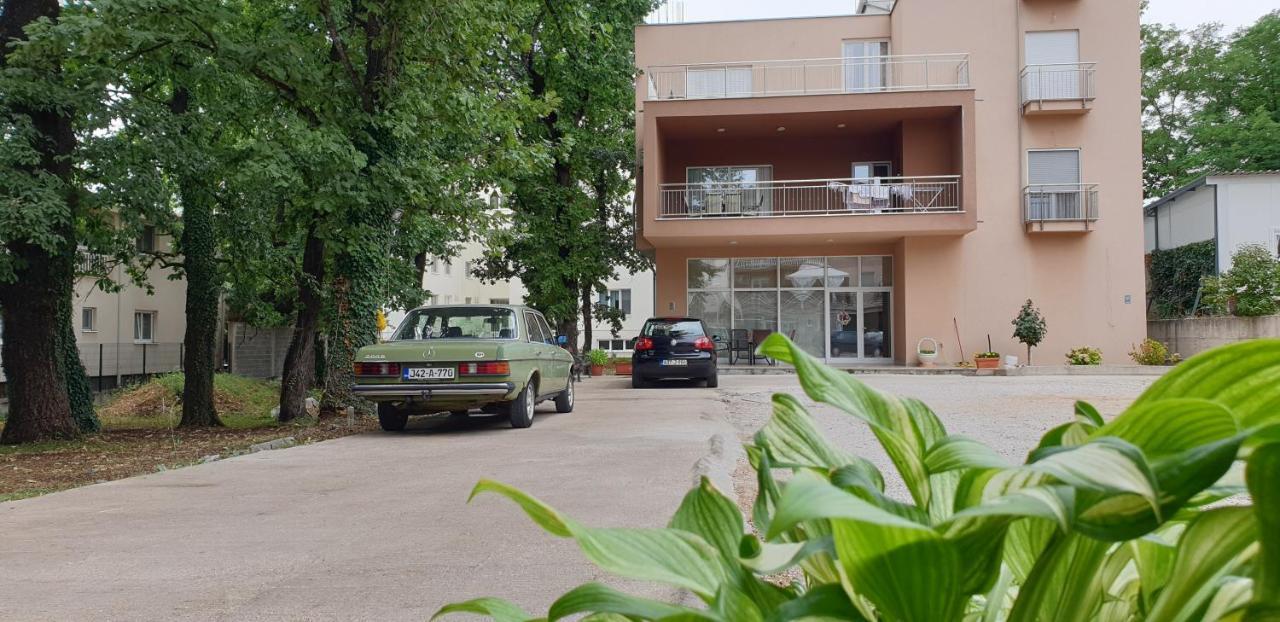 Pansion Matija Bed & Breakfast Medjugorje Luaran gambar